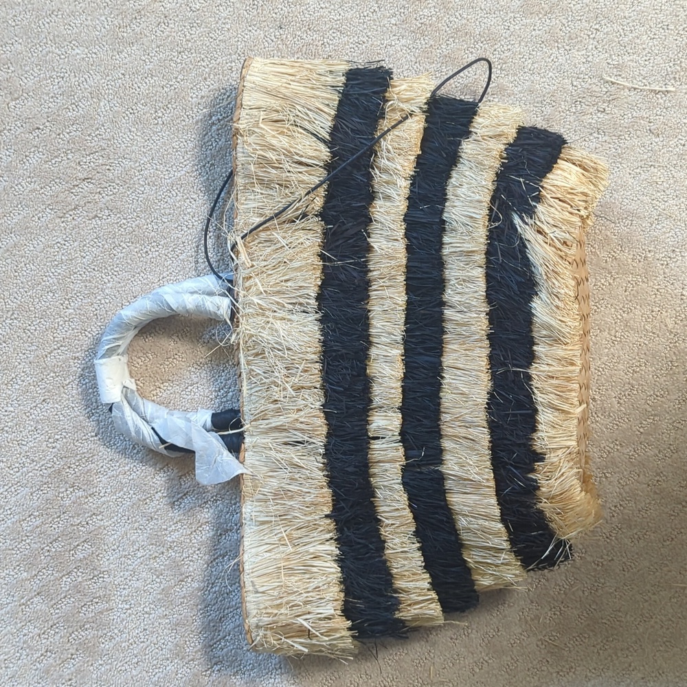 Kayu Pinata Tote (NWT)